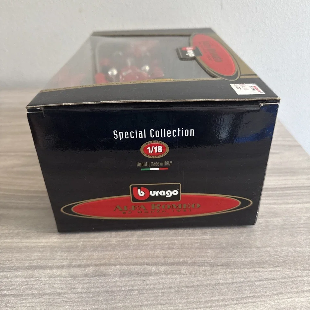 Bburago Red 1931 Alfa Romeo 8C Monza Die Cast 1:18 New in Box Collectible Toy